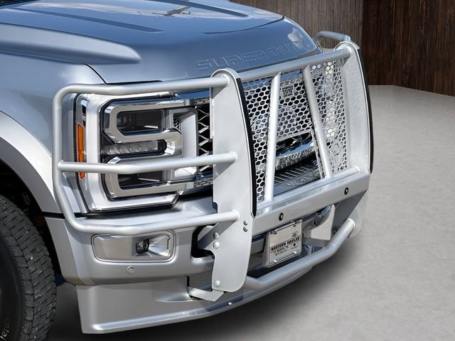 Used 2023 Ford F450 Limited w/ FX4 Off-Road Package AWD/4WD image 6