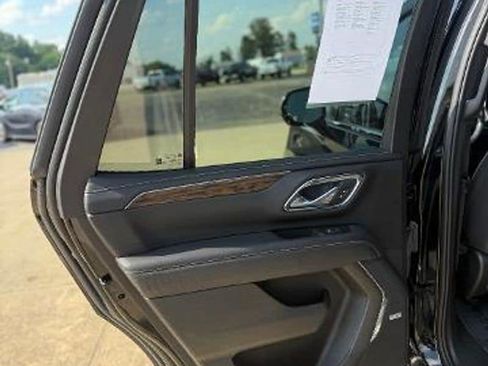 Used 2022 Chevrolet Tahoe Premier image 38