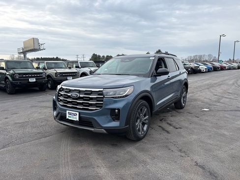 New 2026 Ford Explorer Active w/ Active Comfort Package image 14