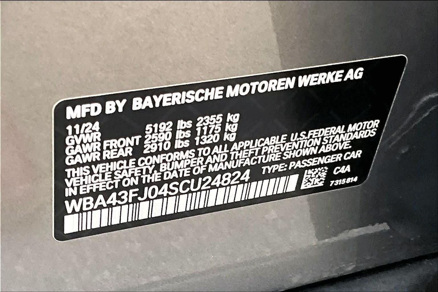 Used 2025 BMW 530i w/ Premium Package RWD image 38