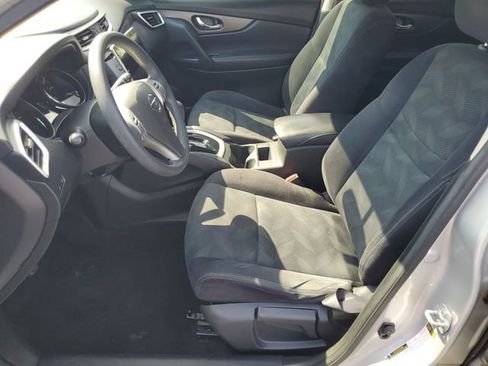 Used 2016 Nissan Rogue S w/ Appearance Package image 16