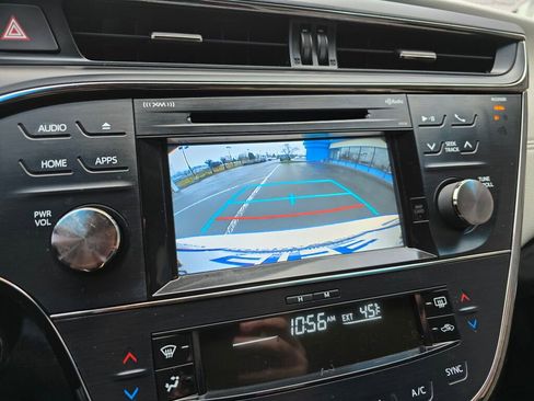 Used 2016 Toyota Avalon Touring image 27