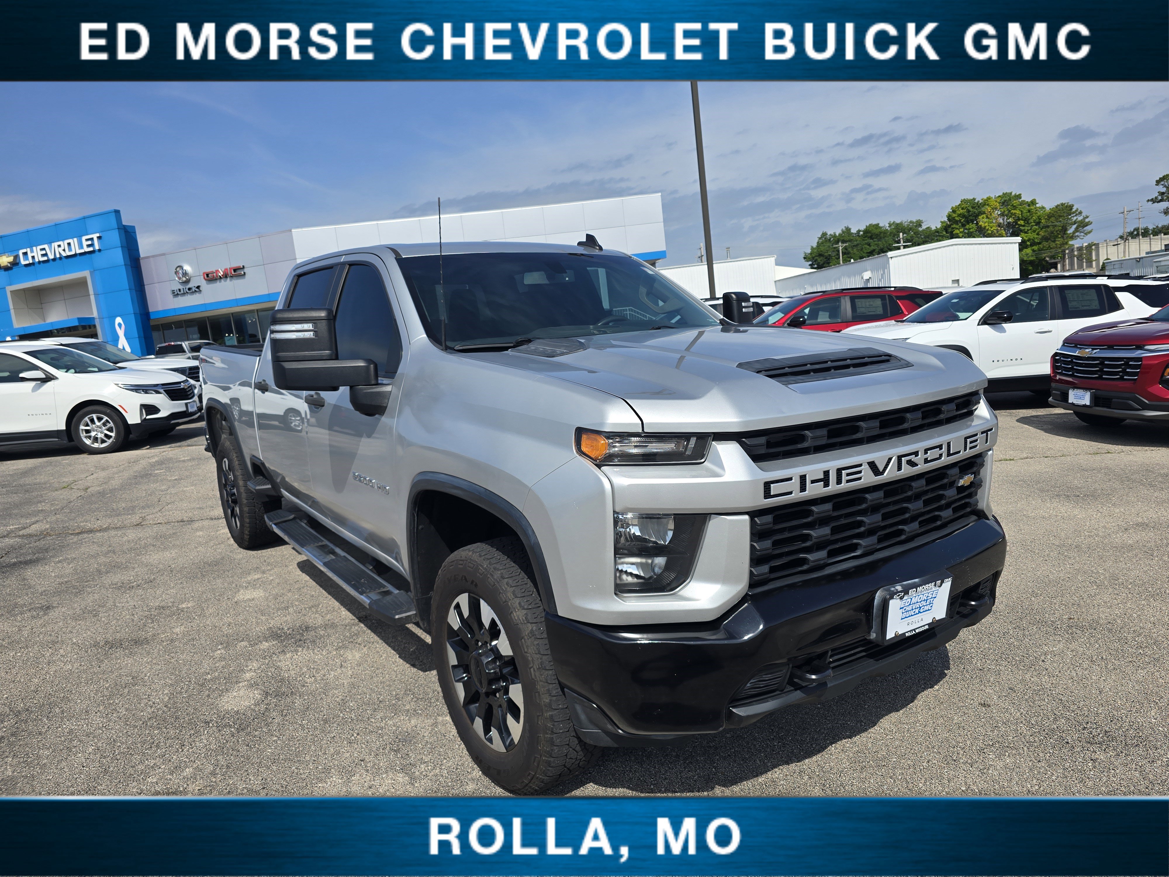 Used 2020 Chevrolet Silverado 2500 Custom w/ Custom Value Package AWD/4WD image 1