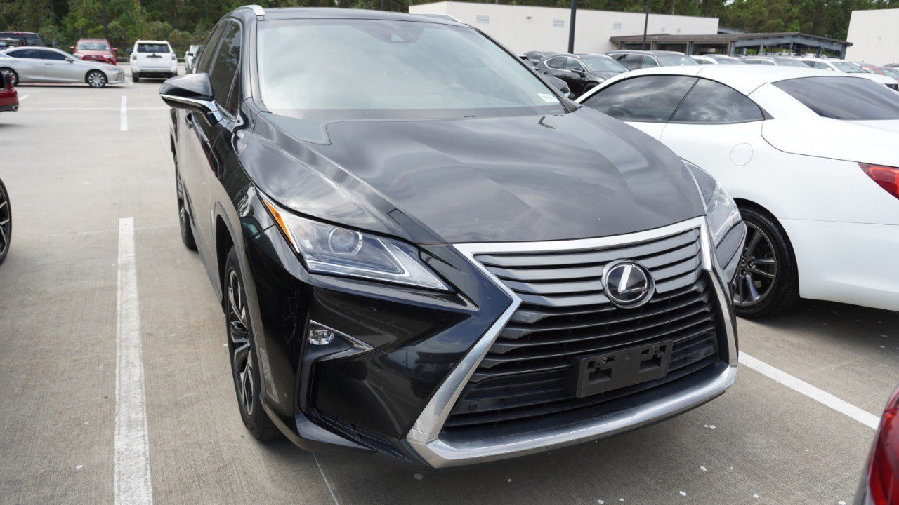 Used 2017 Lexus RX 350 FWD w/ Premium Package image 2