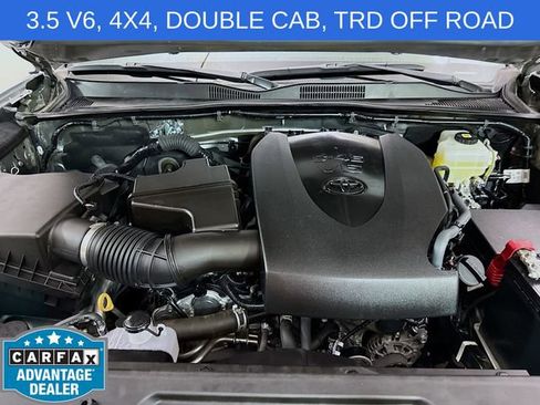 Used 2022 Toyota Tacoma TRD Off-Road AWD/4WD image 27