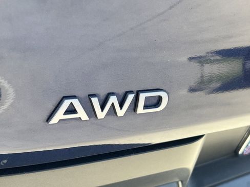 Certified 2025 Nissan Murano SL image 7