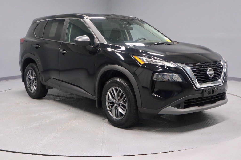 Certified 2023 Nissan Rogue S AWD/4WD image 1