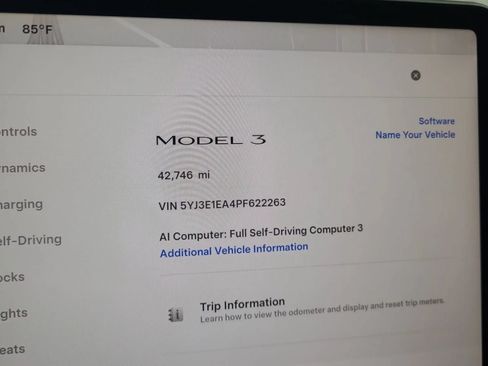 Used 2023 Tesla Model 3 Standard Range RWD image 14