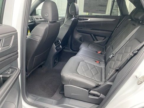 New 2026 Volkswagen Atlas Cross Sport SE image 54