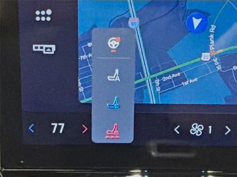 Used 2025 Ford Expedition King Ranch image 23