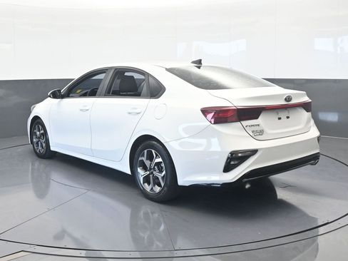 Used 2019 Kia Forte LXS image 4