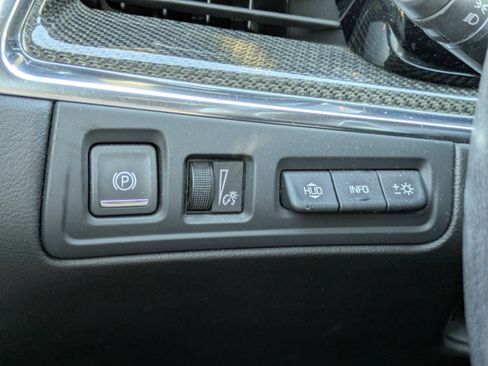 Used 2020 Cadillac XT5 Sportv image 16