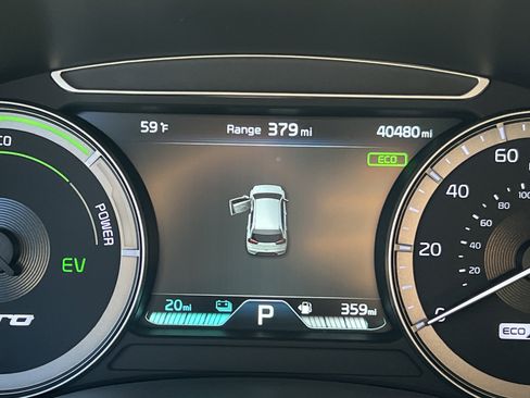 Used 2019 Kia Niro EX Premium w/ Sunroof Package image 28