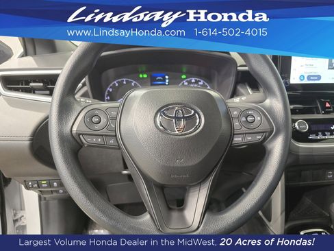 Used 2025 Toyota Corolla Cross AWD Hybrid image 14