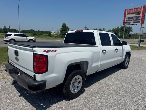 Used 2017 Chevrolet Silverado 1500 W/T w/ WT Convenience Package AWD/4WD image 3