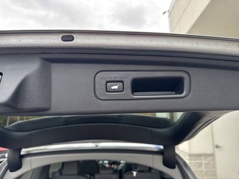 Used 2024 Honda Odyssey EX-L image 11