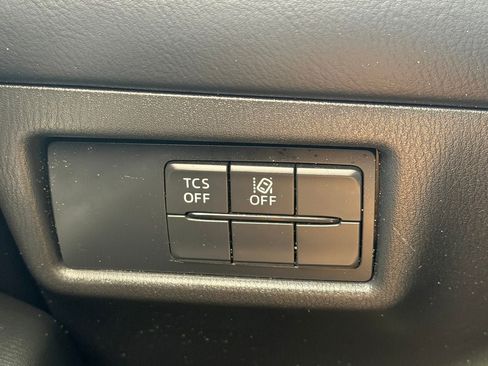 Used 2021 MAZDA CX-5 Touring FWD image 21
