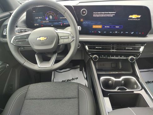 New 2026 Chevrolet Traverse LT w/ LPO, Floor Liner Package image 13