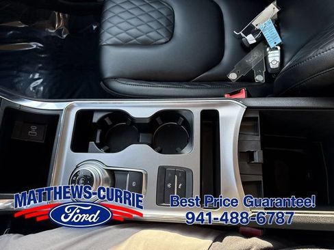 Certified 2024 Ford Edge Titanium AWD/4WD image 21