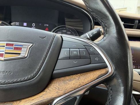 Used 2023 Cadillac XT5 Sportv w/ Platinum Package AWD/4WD image 26