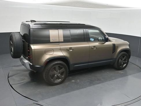 Used 2020 Land Rover Defender 110 SE AWD/4WD image 44