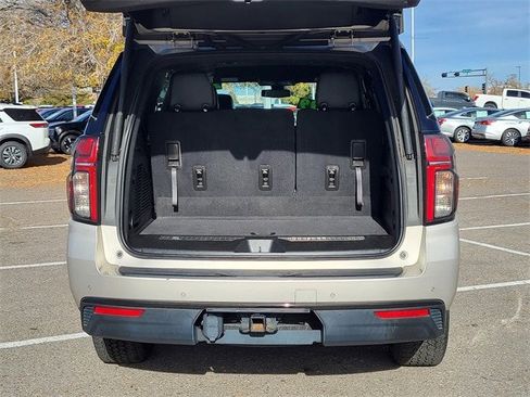 Used 2021 Chevrolet Tahoe Z71 image 30