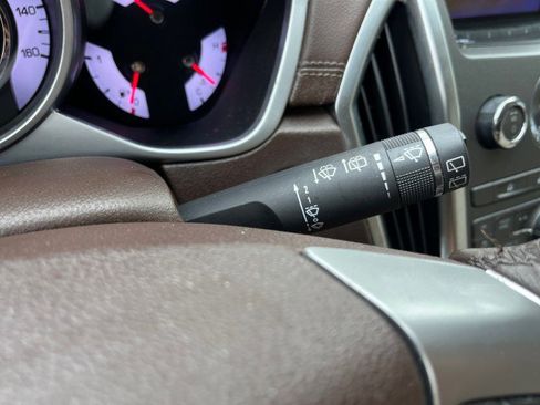 Used 2010 Cadillac SRX Luxury image 49