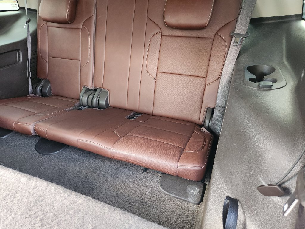 Used 2019 Chevrolet Tahoe Premier AWD/4WD image 32