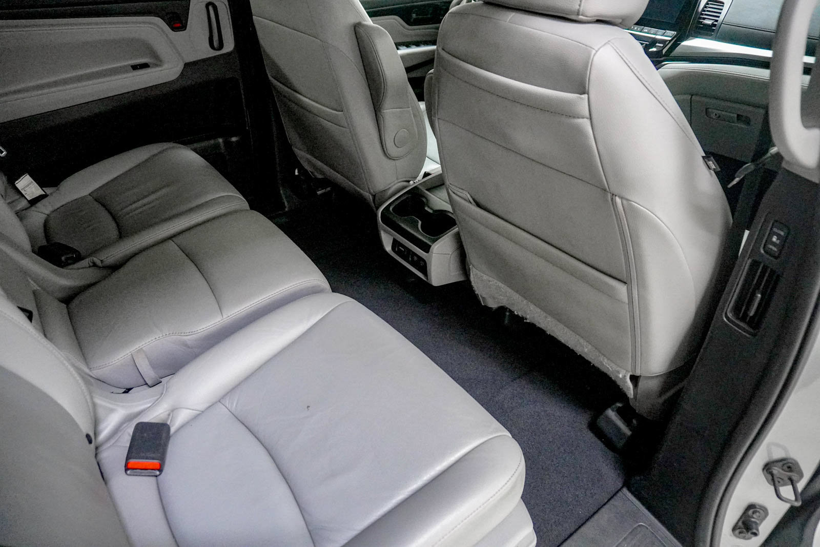 Used 2019 Honda Odyssey Elite image 34