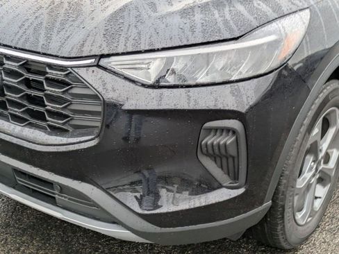 New 2026 Ford Escape ST-Line w/ Cold Weather Package image 10