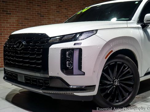 Used 2024 Hyundai Palisade Calligraphy image 4