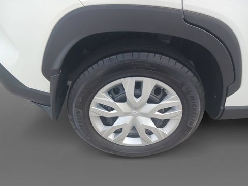 Used 2022 Toyota Corolla Cross L FWD image 10