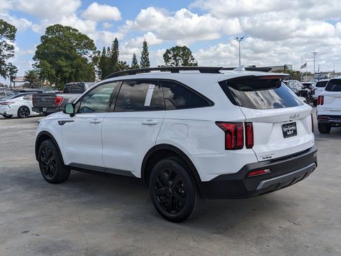 Certified 2023 Kia Sorento S image 6