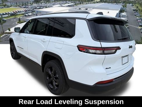 New 2026 Jeep Grand Cherokee L Limited AWD/4WD image 6