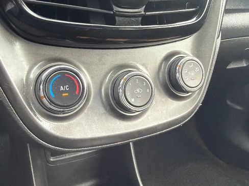 Used 2020 Chevrolet Spark LT FWD image 25