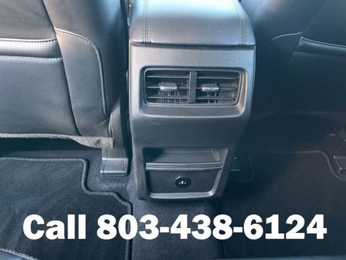 Used 2023 Ford Edge SEL AWD/4WD image 14