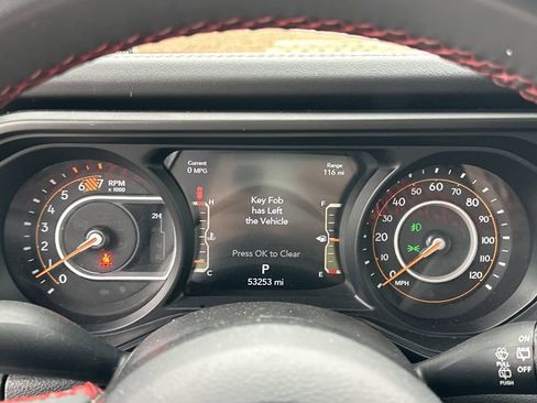 Used 2024 Jeep Wrangler Unlimited Rubicon AWD/4WD image 13