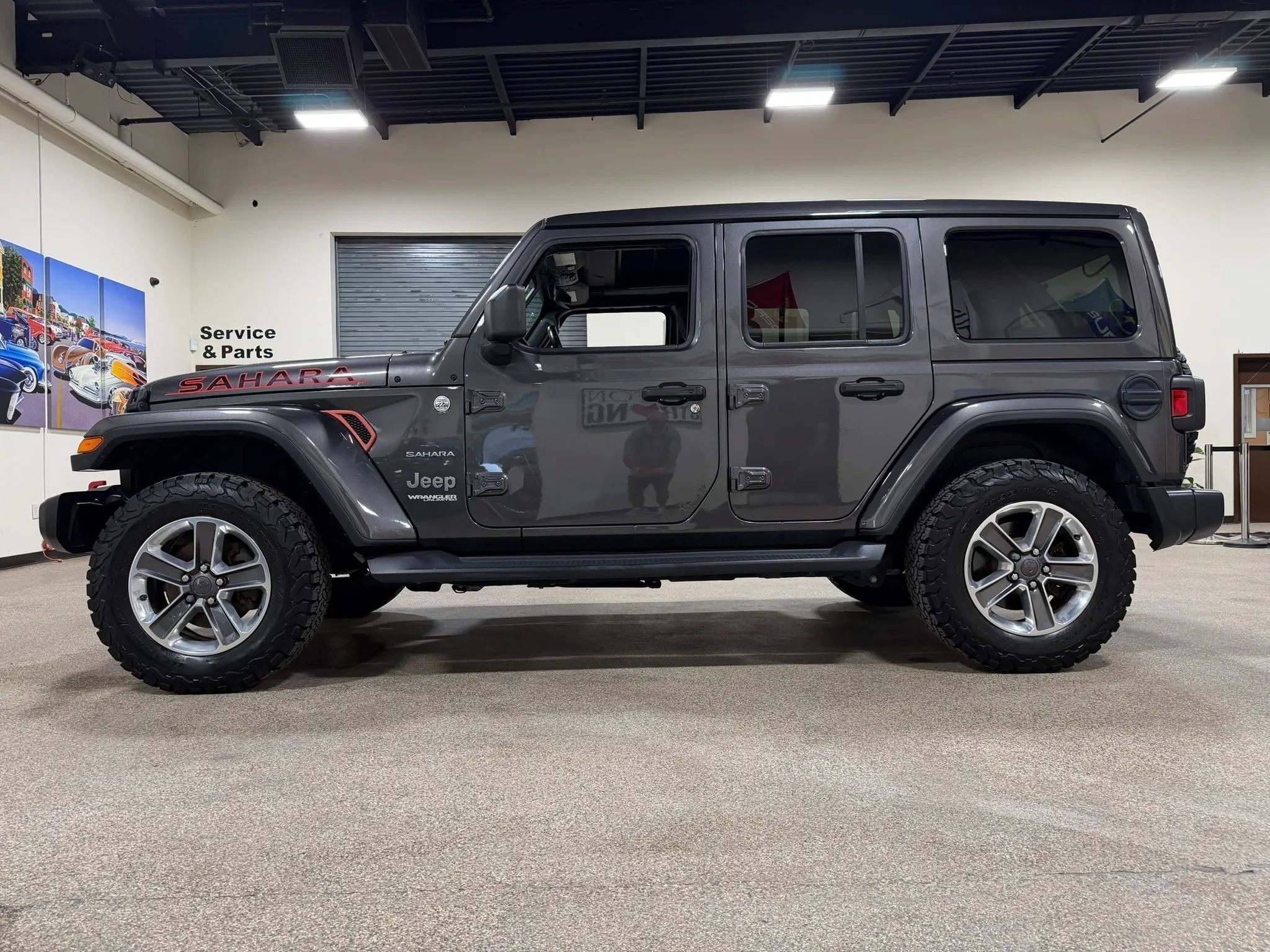 Used 2020 Jeep Wrangler Unlimited Sahara w/ Uconnect 4C Nav & Sound Group AWD/4WD image 8