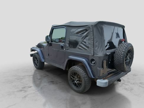 Used 2003 Jeep Wrangler X AWD/4WD image 6