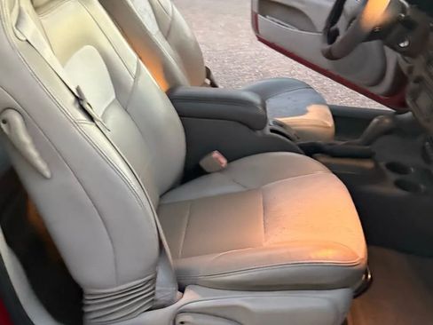 Used 2006 Chrysler Sebring Limited image 11