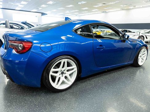 Used 2015 Subaru BRZ Premium RWD image 4
