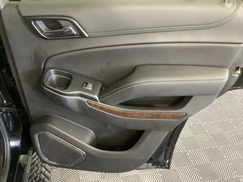 Used 2019 Chevrolet Tahoe LS w/ Enhanced Driver Alert Package AWD/4WD image 27