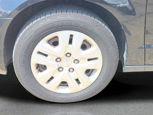 Used 2017 Dodge Grand Caravan SE w/ Power Window Group image 30