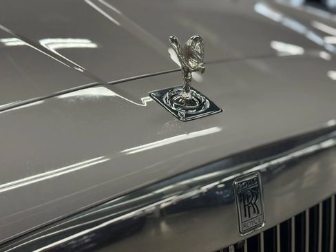 Used 2022 Rolls-Royce Cullinan image 10