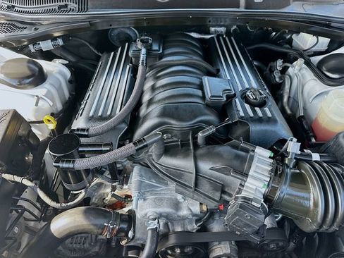 Used 2022 Dodge Challenger R/T Scat Pack w/ Driver Convenience Group image 30