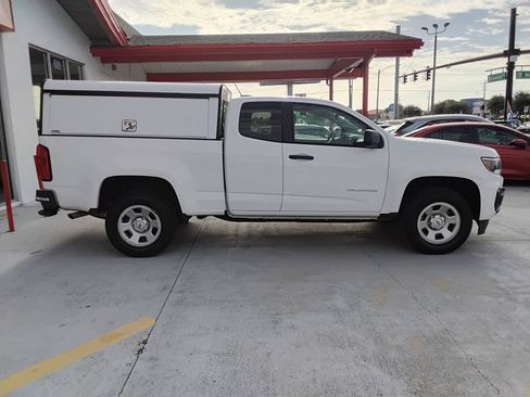 Used 2021 Chevrolet Colorado W/T w/ WT Convenience Package RWD image 4
