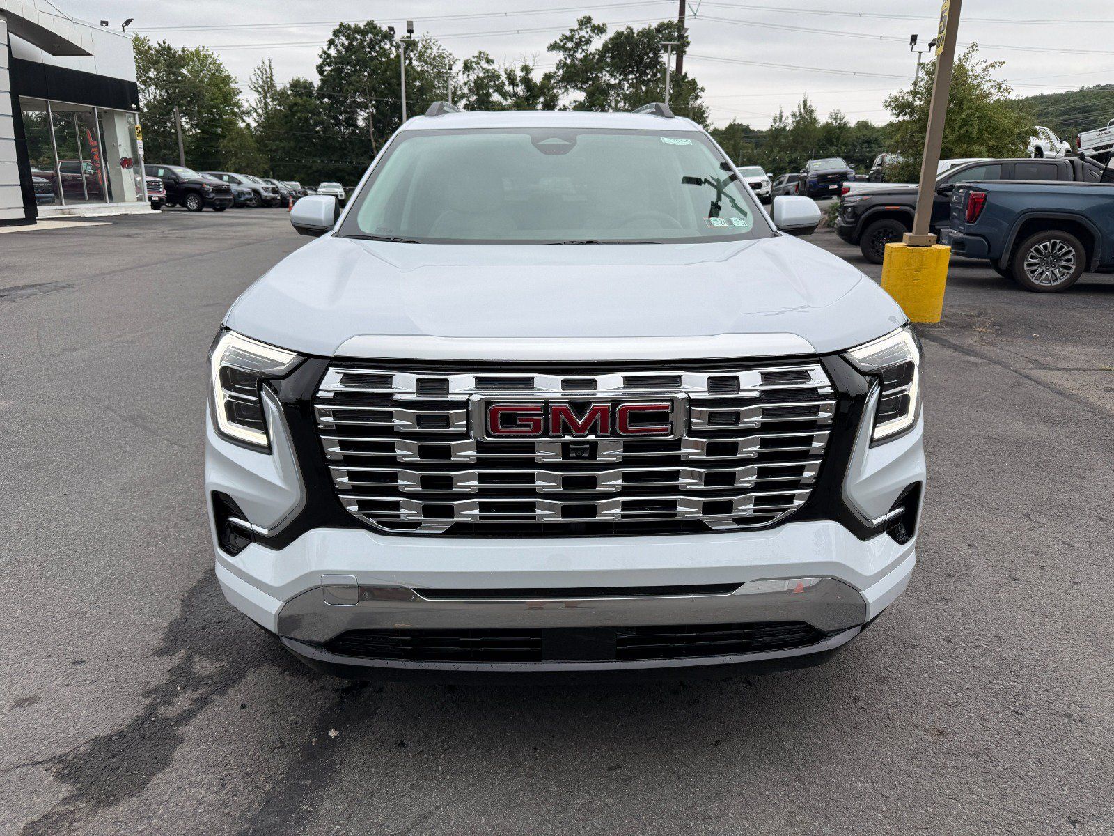 New 2027 GMC Terrain Denali AWD/4WD image 8