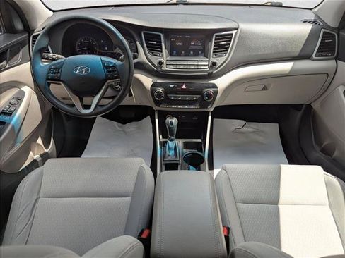 Used 2018 Hyundai Tucson SEL AWD/4WD image 16