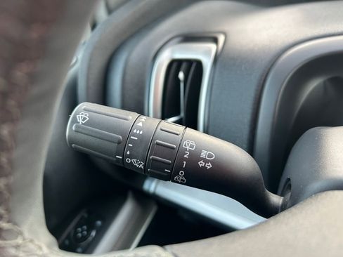 Used 2025 Ford Expedition Max Active image 23