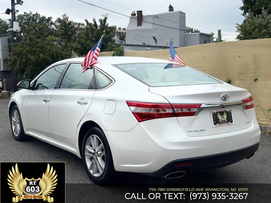 Used 2014 Toyota Avalon XLE Premium FWD image 4